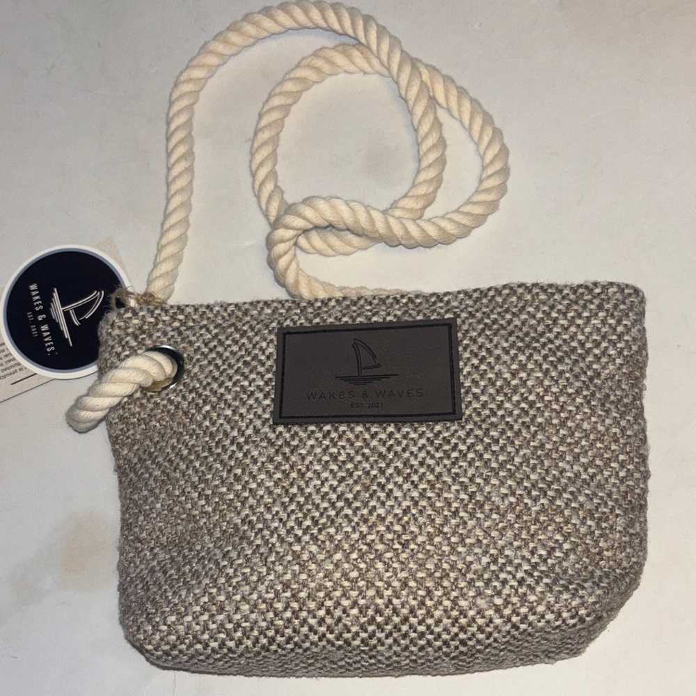 WAKES & WAVES ROPE CROSSBODY TAUPE TWEED WITH CREAM COLORED ROPE CROSSBODY STRAP